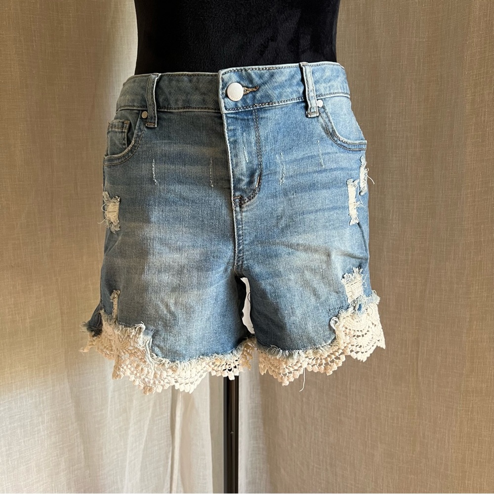 Versona Denim Shorts.